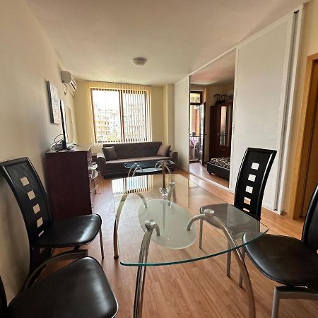 Psb Apartments In Gardens Of Eden Sveti Vlas Luaran gambar