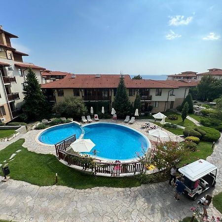 Psb Apartments In Gardens Of Eden Sveti Vlas Luaran gambar
