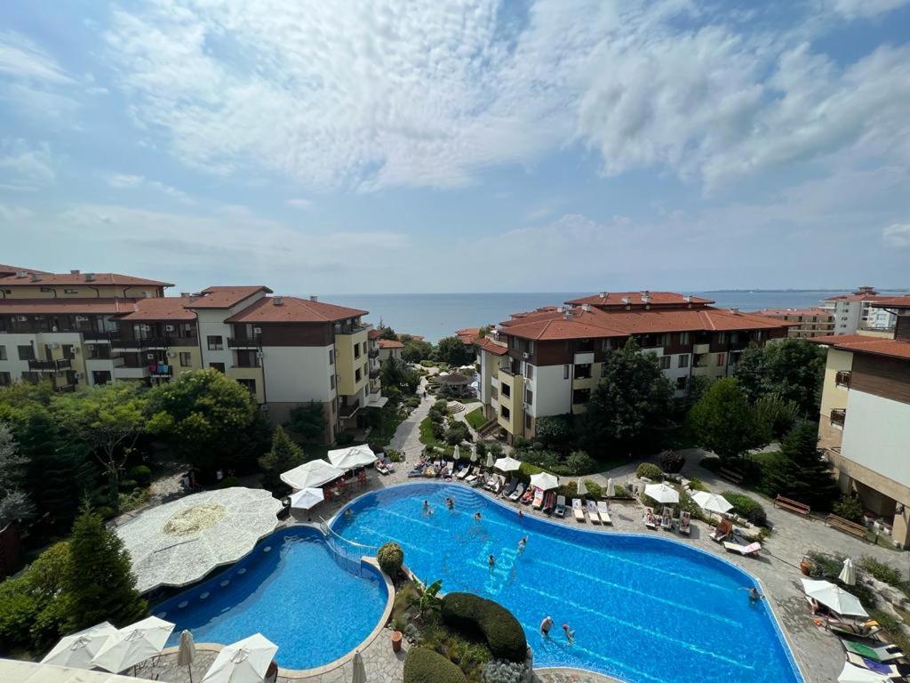 Psb Apartments In Gardens Of Eden Sveti Vlas Luaran gambar