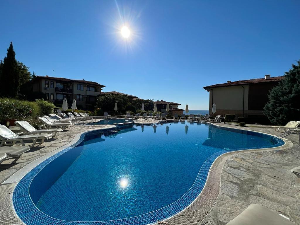 Psb Apartments In Gardens Of Eden Sveti Vlas Luaran gambar