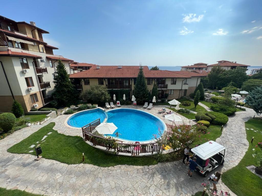 Psb Apartments In Gardens Of Eden Sveti Vlas Luaran gambar